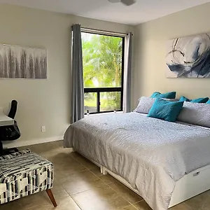  Apartment Coconut At Shores - United States